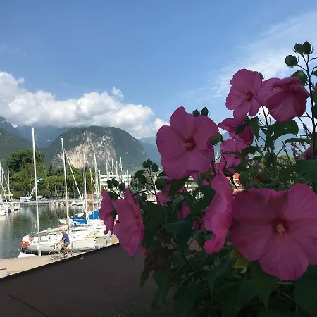 Nicolli Romantic - Adults Only 4* Riva del Garda