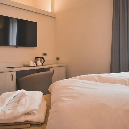 Hotel Nicolli Romantic - Adults Only Riva del Garda