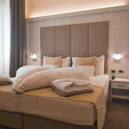 Hotel Nicolli Romantic - Adults Only